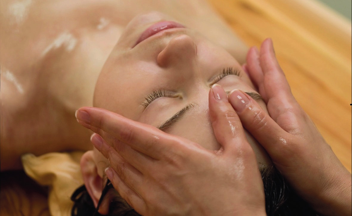 Massage de la tête